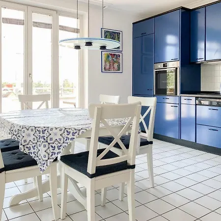 Penthouse Am Strand Apartment *